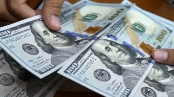 تحرك مفاجئ في سعر الدولار أمام الجنيه بزيادة 95 قرشًا بمنتصف تعاملات الأحد